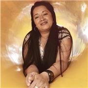 Licenciada en educación, interesada en dar clases a estudiantes de educación primaria